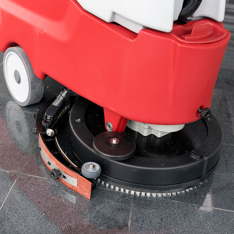 Scheuersaumaschine Camira 24 Volt batteriebetrieben 35 Liter Tank